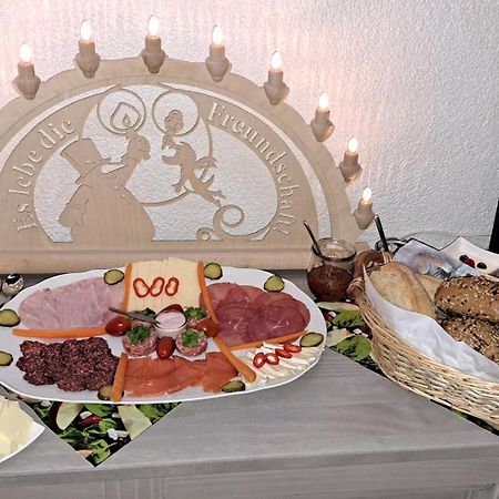 Ferienwohnung Aronia Garten Обервиезентал Екстериор снимка